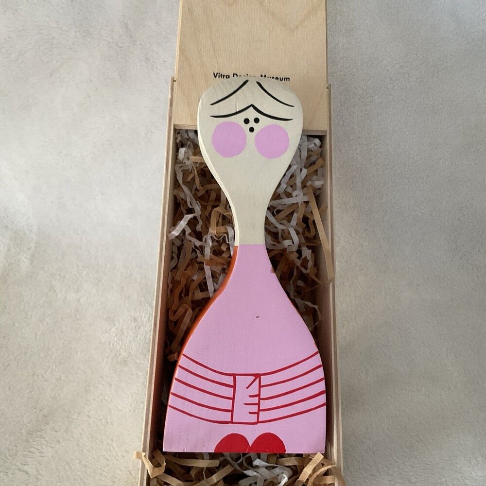 Vitra Design Museum Sandro Girard Wooden Dolls No. 2 Pink Multi-color Objects - Picture 8 of 9